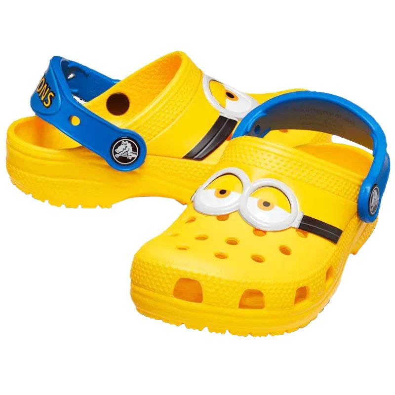 Crocs Barn Minions